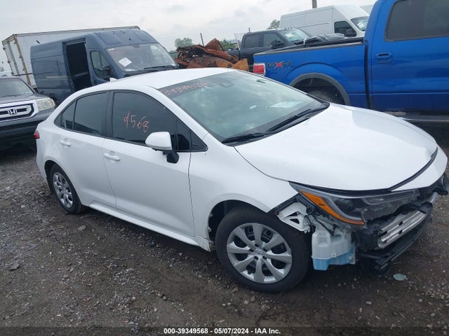 Toyota COROLLA LE 2022 5YFEPMAE1NP375041 Image 10