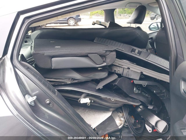 Toyota Prius Prime Limited 2022 JTDKAMFP3N3201821 Image 8
