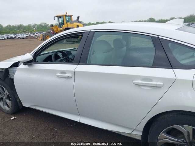 Honda ACCORD EX 2018 1HGCV1F40JA143218 Image 15