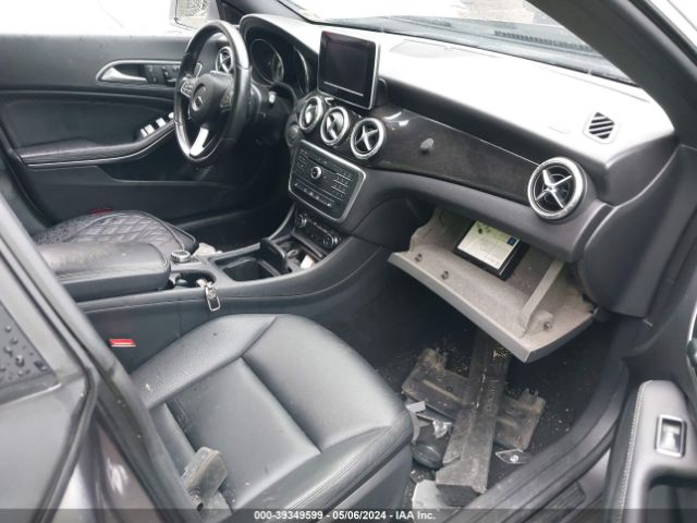 WDDSJ4EB1FN247052 Mercedes-Benz CLA 250