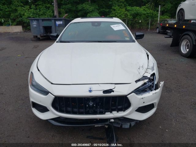ZAM57YTM6N1389643 Maserati Ghibli Modena Q4