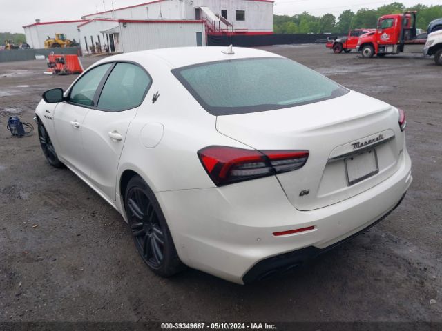 ZAM57YTM6N1389643 Maserati Ghibli Modena Q4
