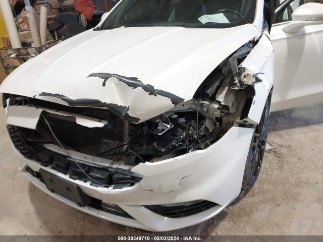 3FA6P0VP9HR240788 Ford Fusion Sport