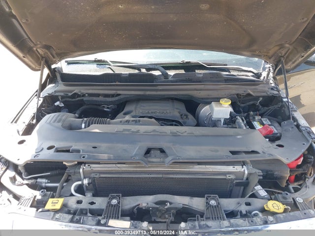 1C6SRFJT8KN529722 RAM 1500 Laramie  4x4 5'7 Box