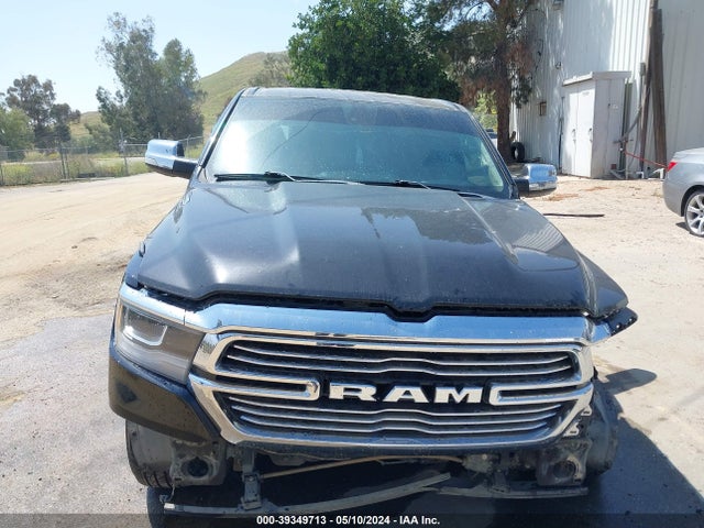 1C6SRFJT8KN529722 RAM 1500 Laramie  4x4 5'7 Box