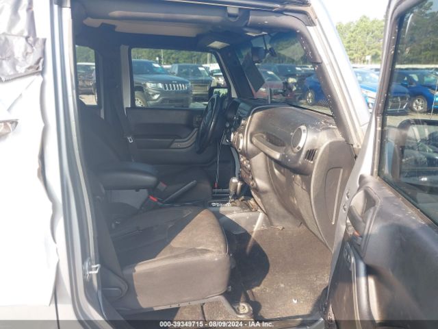 1C4BJWDGXGL259863 Jeep Wrangler Unlimited Sport