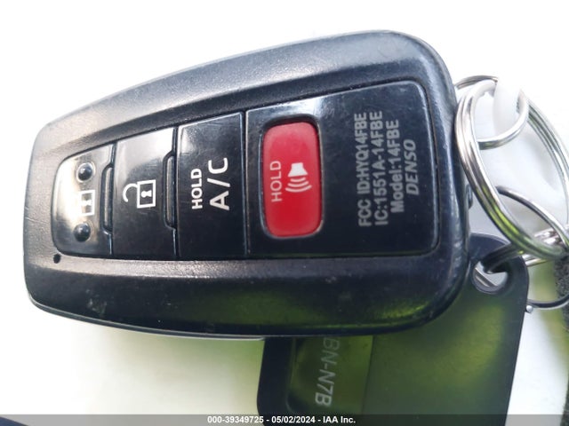 Toyota Prius Prime Plus 2017 JTDKARFP4H3011530 Image 11
