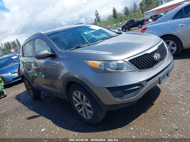 2016 KNDPBCAC7G7815168 main image