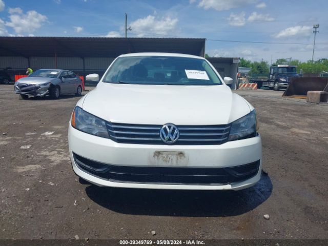 1VWAT7A33EC057194 Volkswagen Passat 1.8t Wolfsburg Edition