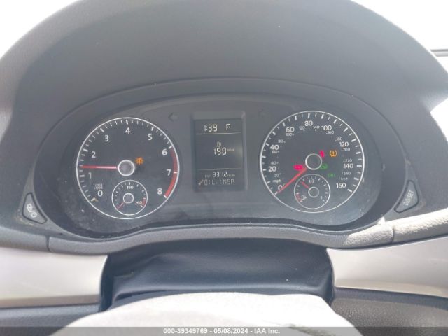 1VWAT7A33EC057194 Volkswagen Passat 1.8t Wolfsburg Edition