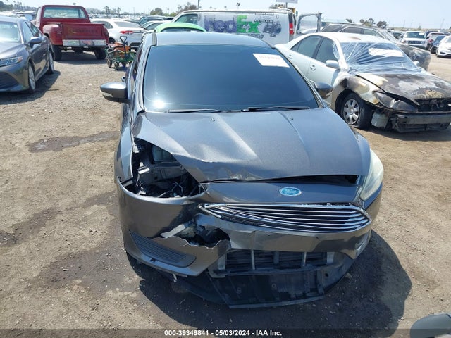 Ford FOCUS SE 2015 1FADP3F27FL275448 Image 13