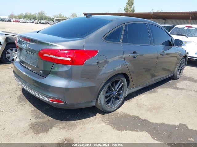Ford FOCUS SE 2015 1FADP3F27FL275448 Image 4