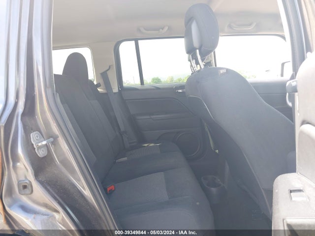 Jeep Patriot Altitude 2014 1C4NJPBAXED887169 Image 8