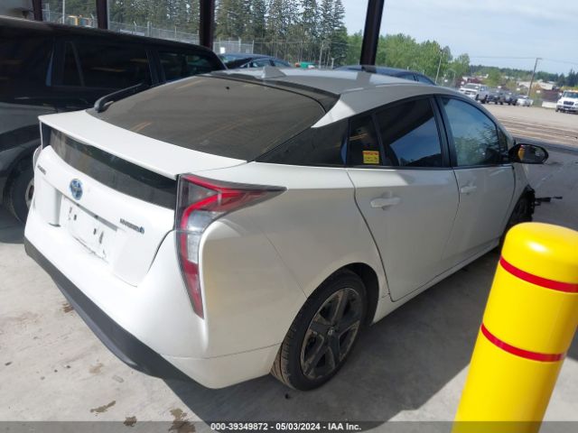 JTDKARFU0G3518168 Toyota Prius Four Touring