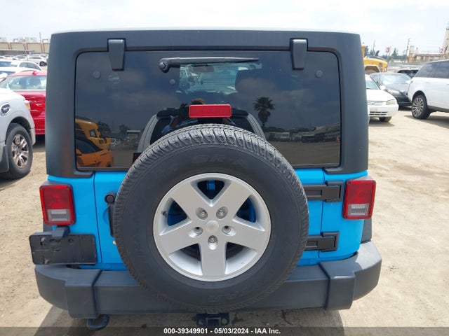 1C4BJWDG7JL810662 Jeep Wrangler Jk Unlimited Sport S 4x4