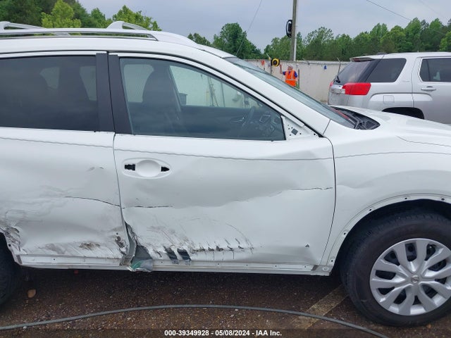 Nissan ROGUE S 2016 KNMAT2MTXGP707216 Image 13