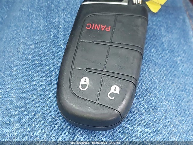 ZACCJABB3JPH14330 Jeep Renegade Altitude Fwd