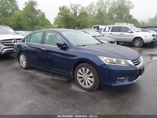 2015 1HGCR2F81FA163336 main image