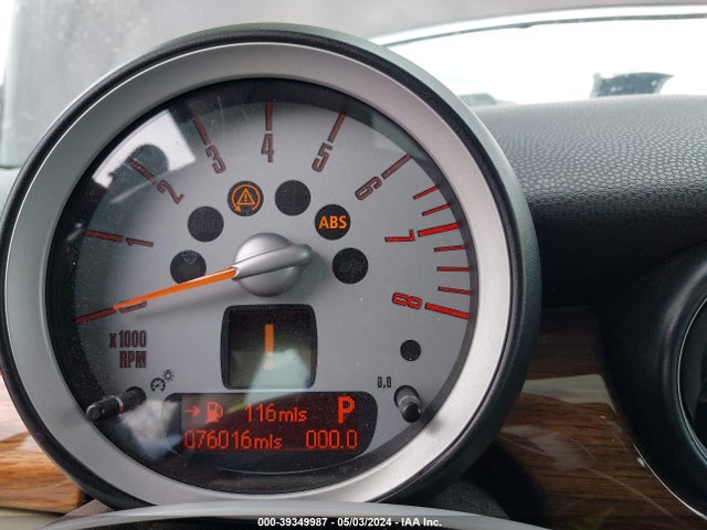 2009 MINI COOPER S CLUBMAN WMWMM33559TP92041 Photo 6