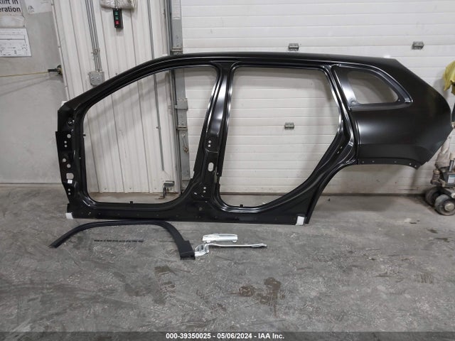 1C4PJMCX2JD503096 Jeep Cherokee Latitude 4x4