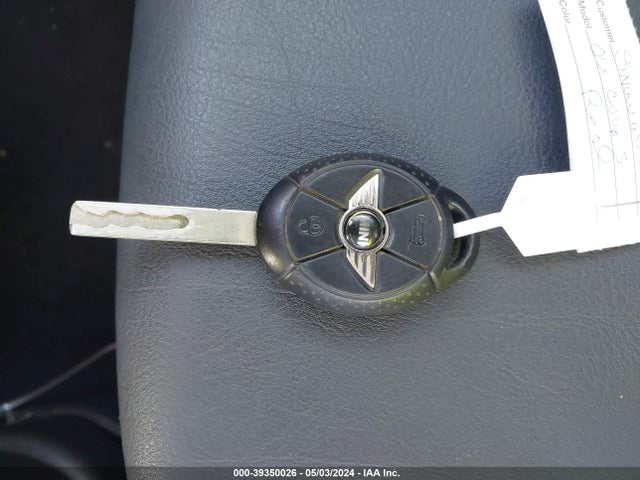 2006 MINI COOPER S WMWRE335X6TJ40644 Photo 10