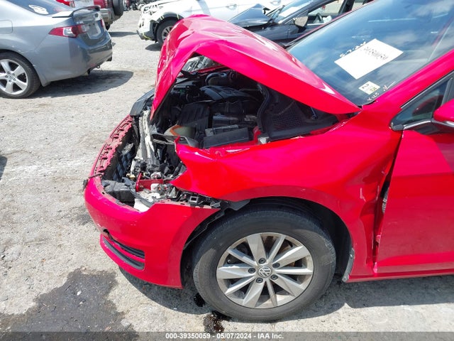 3VW217AU0FM018405 Volkswagen Golf Tsi S 4-door