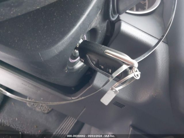 4T1C11AKXMU448952 Toyota CAMRY LE