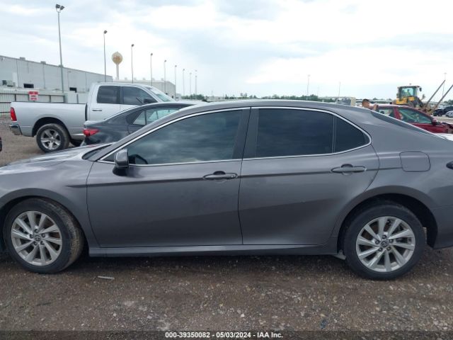 4T1C11AKXMU448952 Toyota CAMRY LE