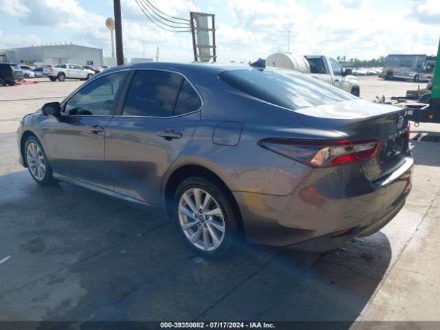 4T1C11AKXMU448952 Toyota CAMRY LE