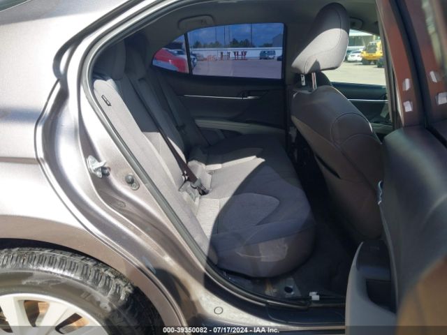 4T1C11AKXMU448952 Toyota CAMRY LE