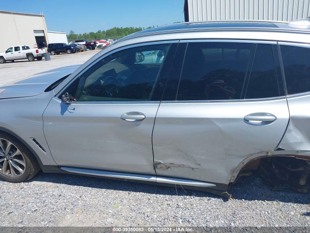 5UXTR7C59KLF29565 BMW X3 Sdrive30i