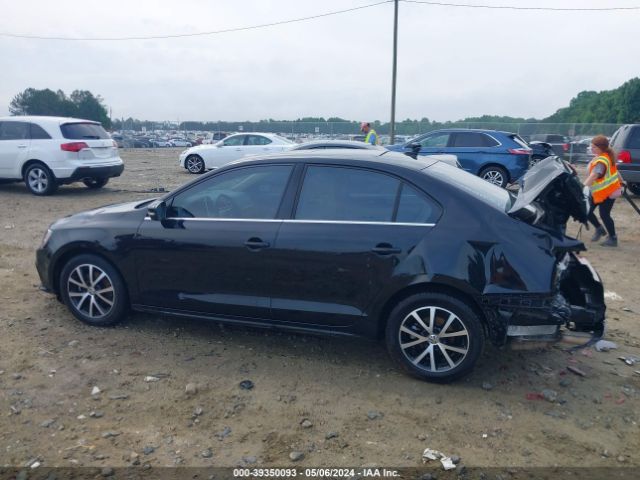 3VWB67AJ2HM237957 Volkswagen Jetta 1.4t Se