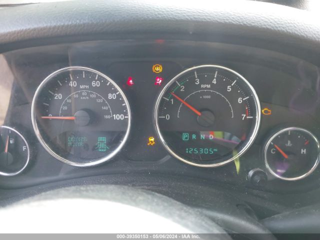 1C4HJWEG3JL807718 Jeep Wrangler Jk Unlimited Sahara 4x4