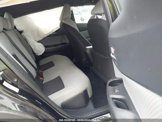 Toyota C-HR XLE 2019 JTNKHMBX2K1035974 Image 8