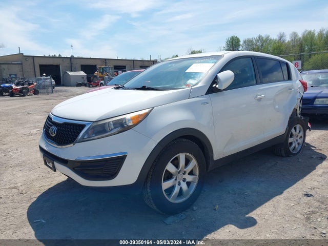 KIA Sportage Lx 2015 KNDPBCAC4F7782483 Image 2