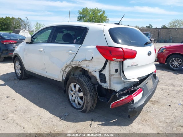 KIA Sportage Lx 2015 KNDPBCAC4F7782483 Image 3