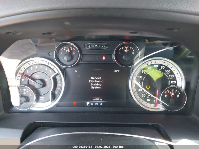 1C6RR6LT1JS207922 RAM 1500 Lone Star Silver  4x2 5'7 Box