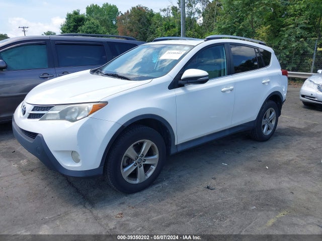 Toyota Rav4 Xle 2015 2T3WFREV5FW167119 Image 2
