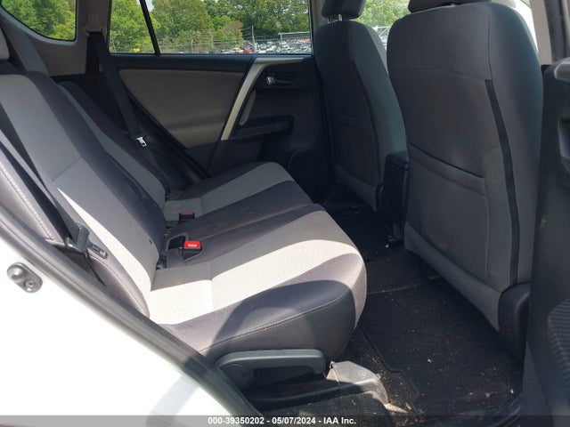 Toyota Rav4 Xle 2015 2T3WFREV5FW167119 Image 8