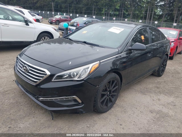 Hyundai SONATA SE 2015 5NPE24AF7FH007758 Image 2