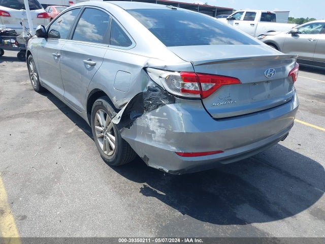 Hyundai SONATA SE 2015 5NPE24AF2FH007585 Image 6