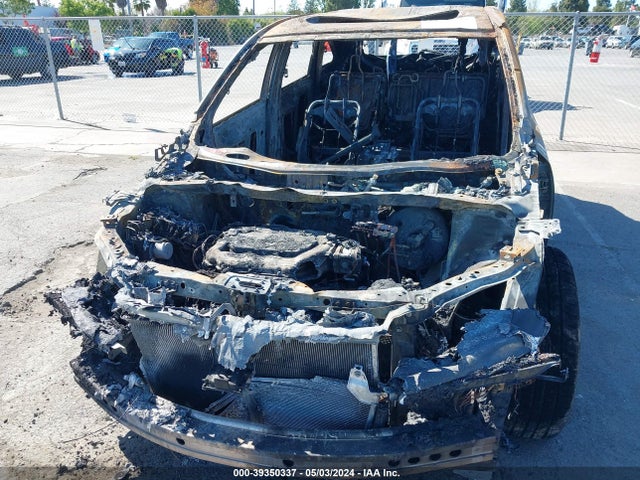 5J8YD3H55JL004393 Acura MDX