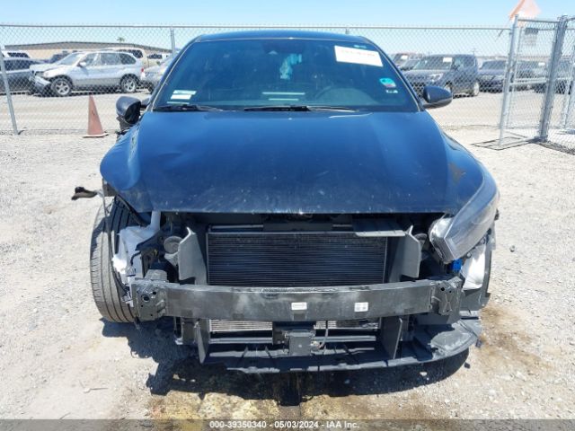 3KPF54AD4PE640279 KIA Forte Gt-line