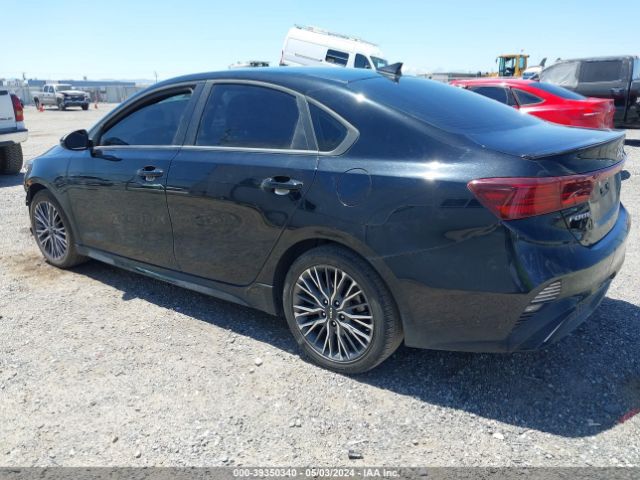 3KPF54AD4PE640279 KIA Forte Gt-line