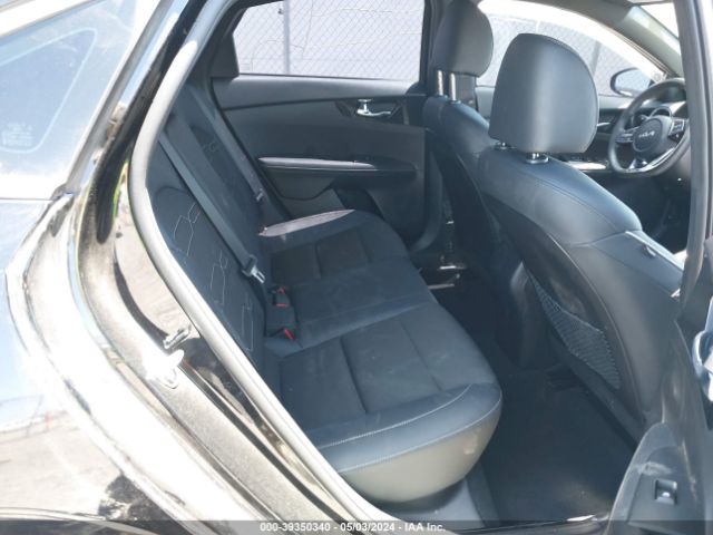 3KPF54AD4PE640279 KIA Forte Gt-line