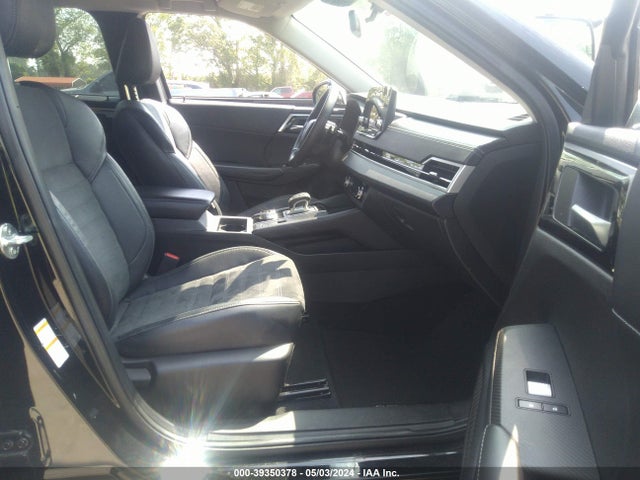 JA4J3UA81NZ039040 Mitsubishi Outlander Black Edition 2wd/se 2.5 2wd/se Launch Edition 2wd
