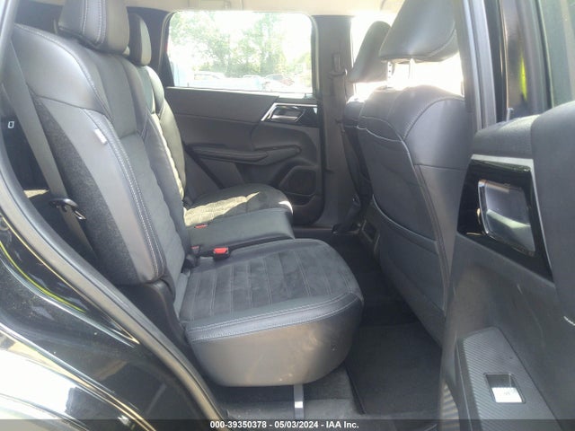 JA4J3UA81NZ039040 Mitsubishi Outlander Black Edition 2wd/se 2.5 2wd/se Launch Edition 2wd