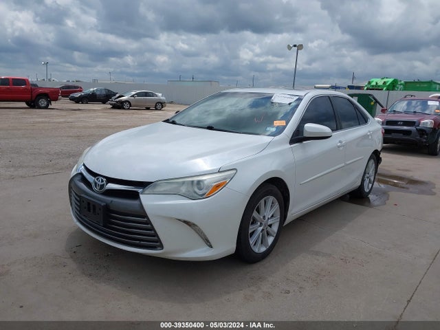 Toyota CAMRY XLE 2016 4T1BF1FK7GU579914 Image 2