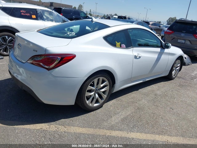 Hyundai Genesis 2.0t Premium 2014 KMHHT6KD1EU119765 Image 4