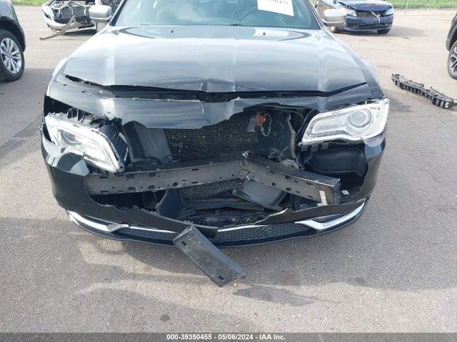 Продаж на аукціоні авто 2016 Chrysler 300c Platinum, vin: 2C3CCASG3GH124181, номер лоту: 39350455